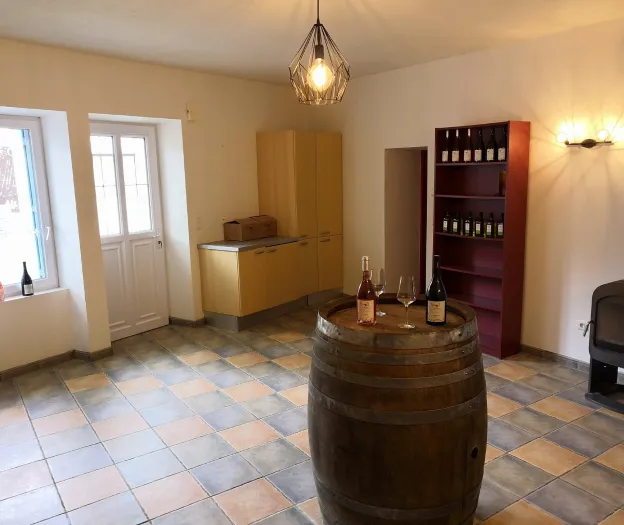 vendeur de vins à Fontjoncouse près de Narbonne dans l'Aude 11